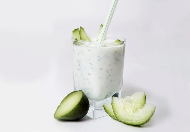Dieta di cetriolo e kefir